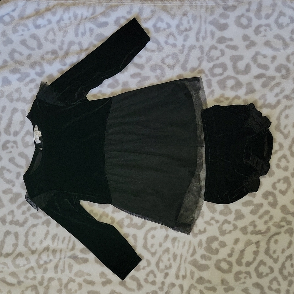 Black velvet Chelsea & violet baby outfit.